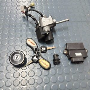 SERRATURE CONTATTO CHIAVI YAMAHA XMAX